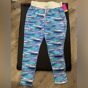Zumba Fitness workout pants new with tags Large